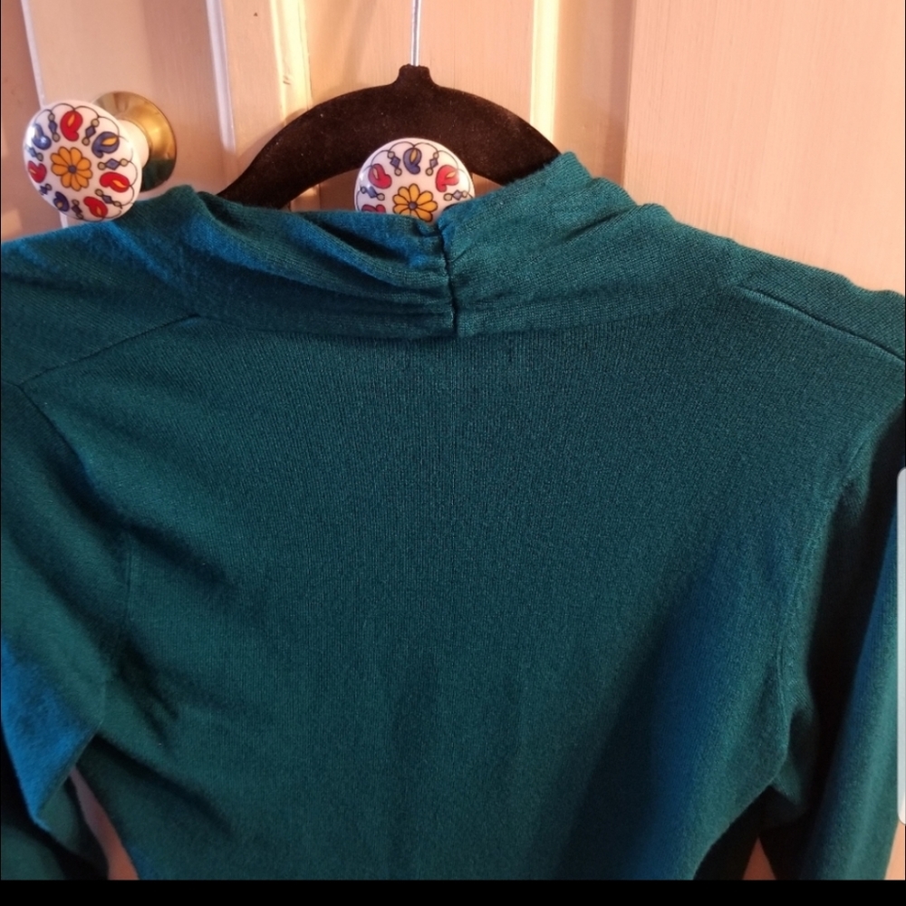 APT. 9 GREEN RUCHED TOP - Picture 4 of 6
